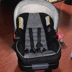Graco Infant Car Seat