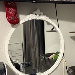 white circle mirror