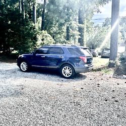 2011 Ford Explorer