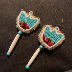 Native Made Beaded  Tulip 🌷 Earrings 