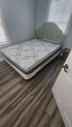 Queen size Mattress