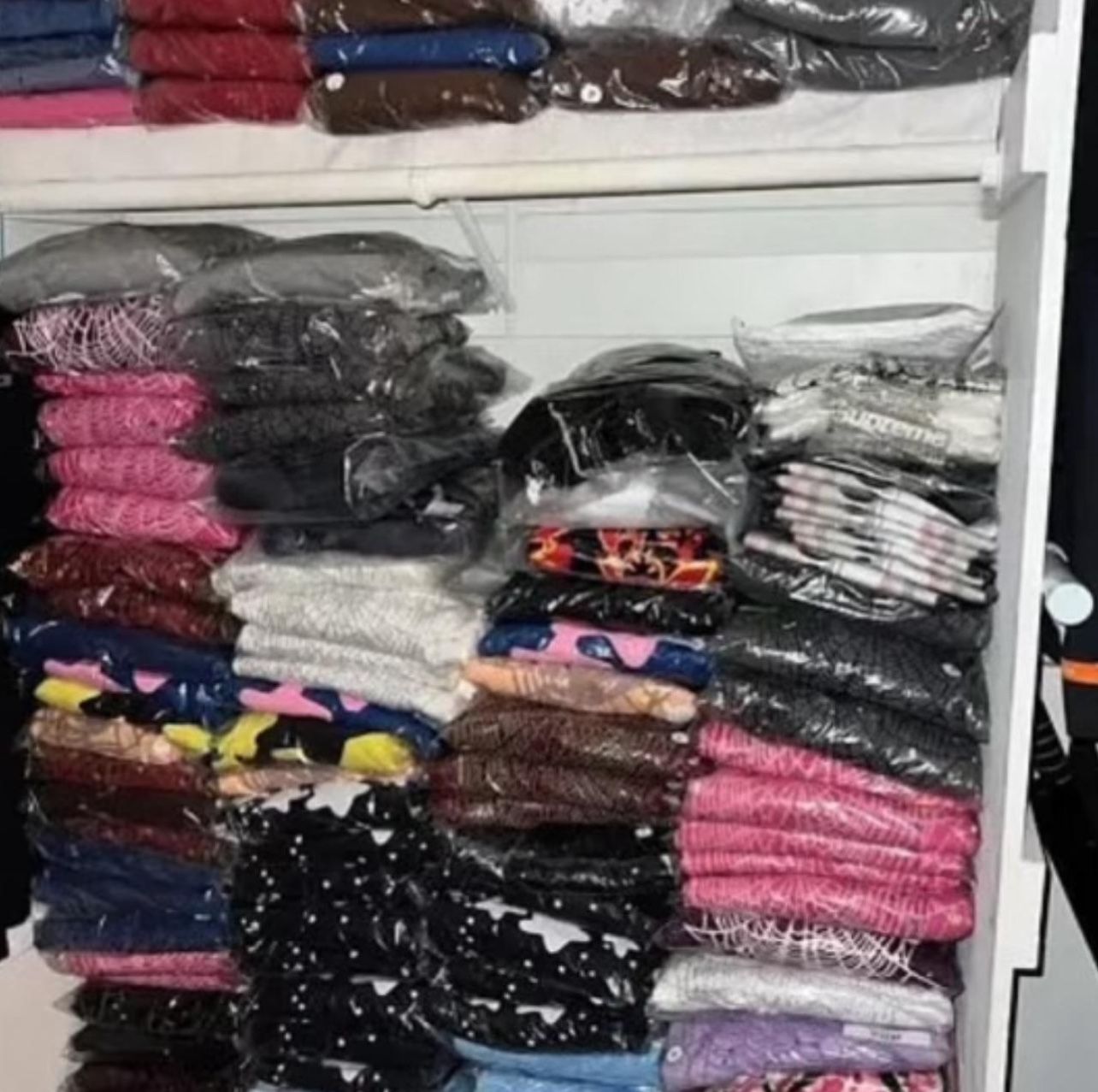 Spi5er Hoodies