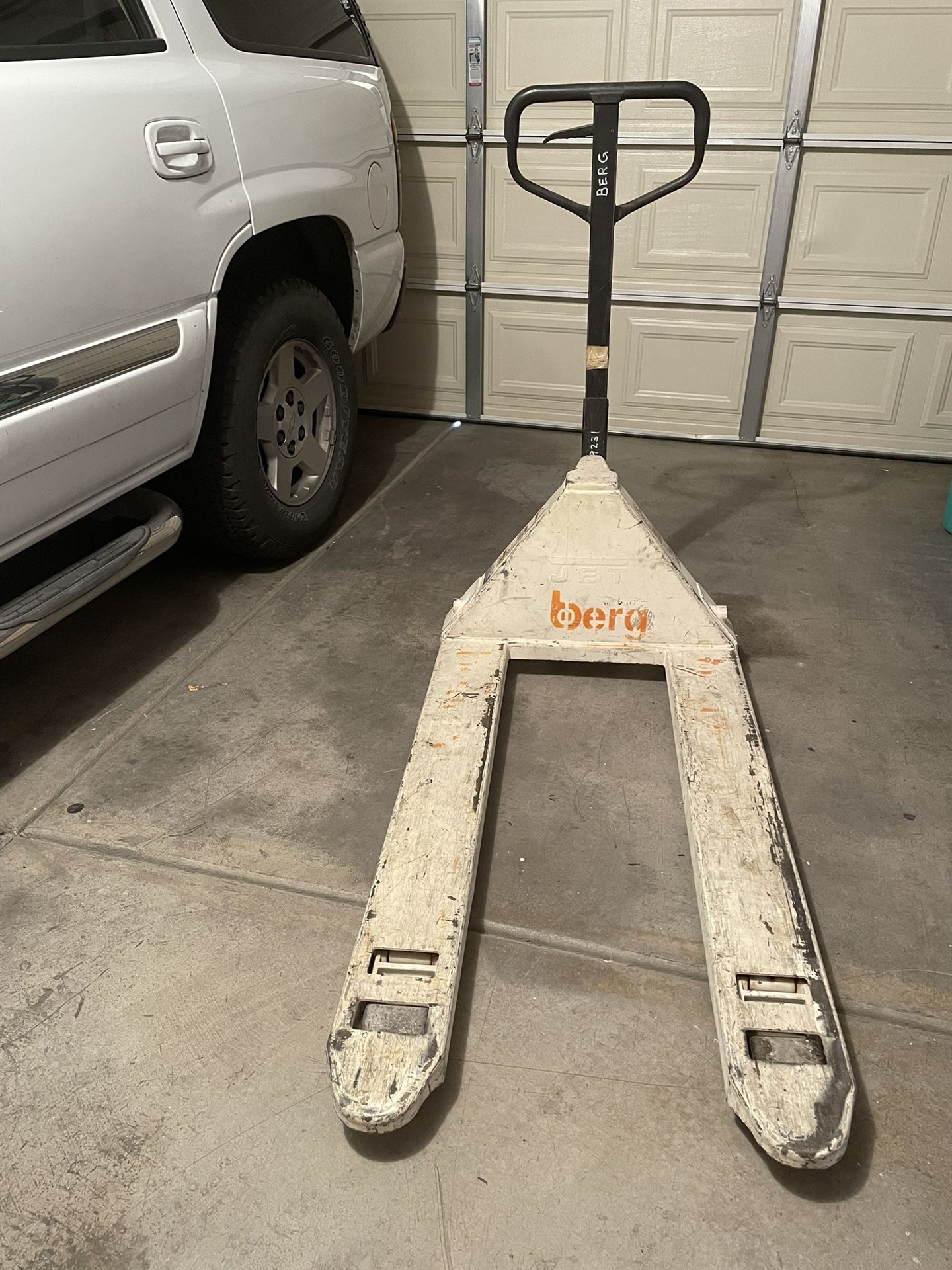 Pallet Jack for Sale in Las Vegas, NV OfferUp