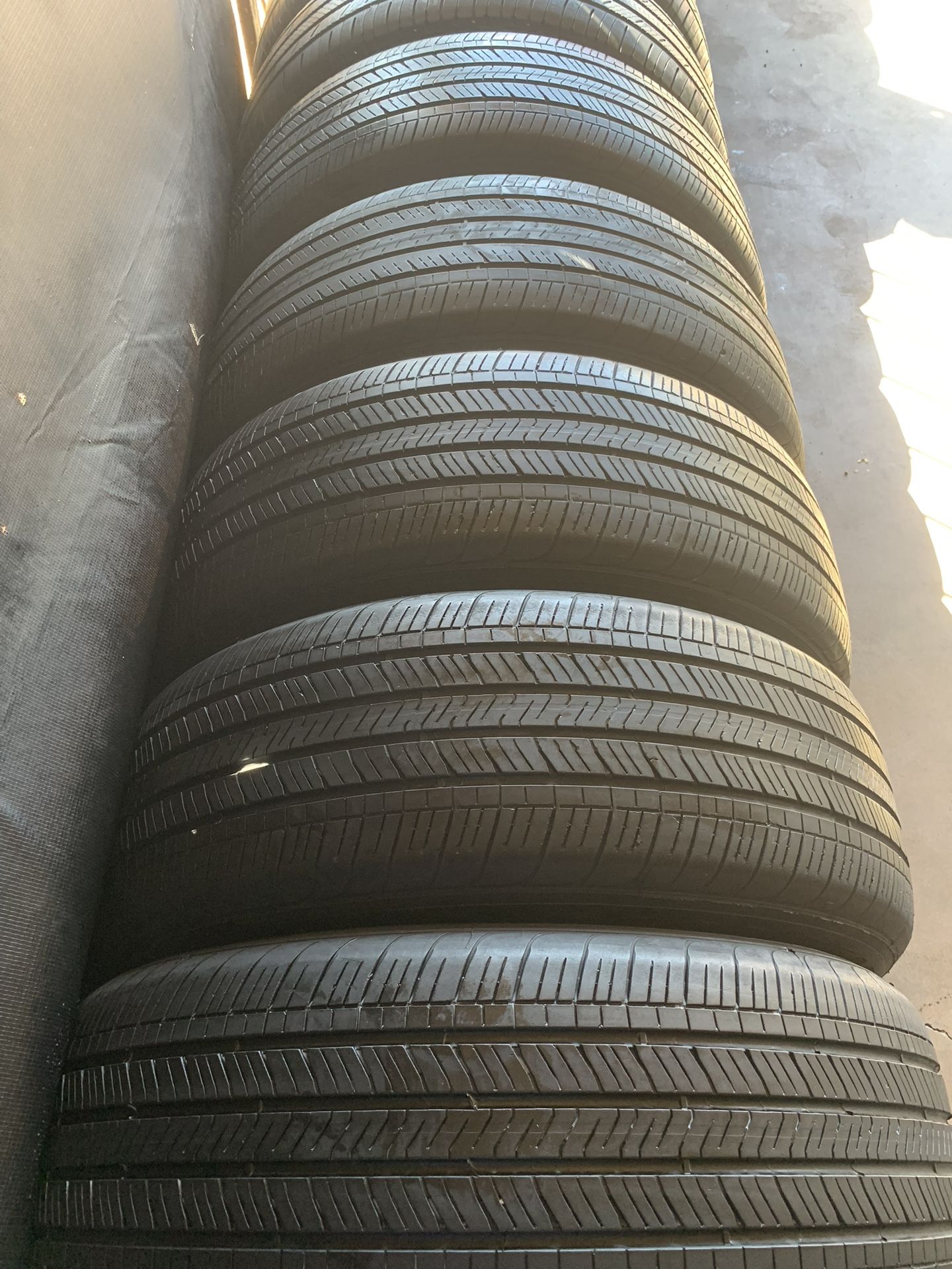 235 55 20 Good Set Of 5 Tires Good Year Eagle Used Have Good Tread Left