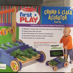 Chomp And Clack Alligator Push Toy 
