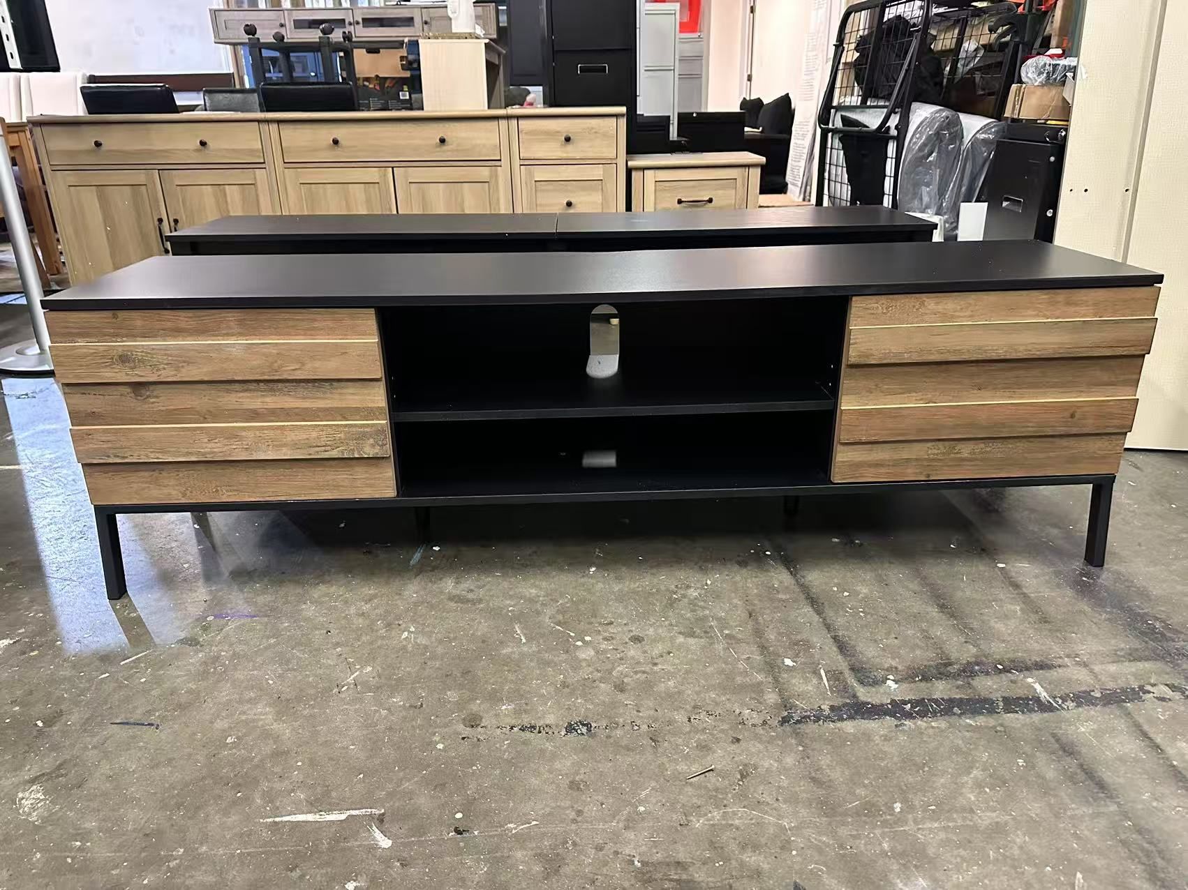 Modern TV Stand 65 inch TV Table, Mid-Century Wood TV Console Entertainment Center for 55 inch TV with 6 Storage Cabinets, Media Console for Living Ro