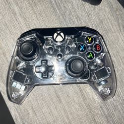 wired or bluetooth xbox controller 