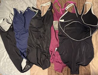 Nike Women’s One Piece Bathing Suits