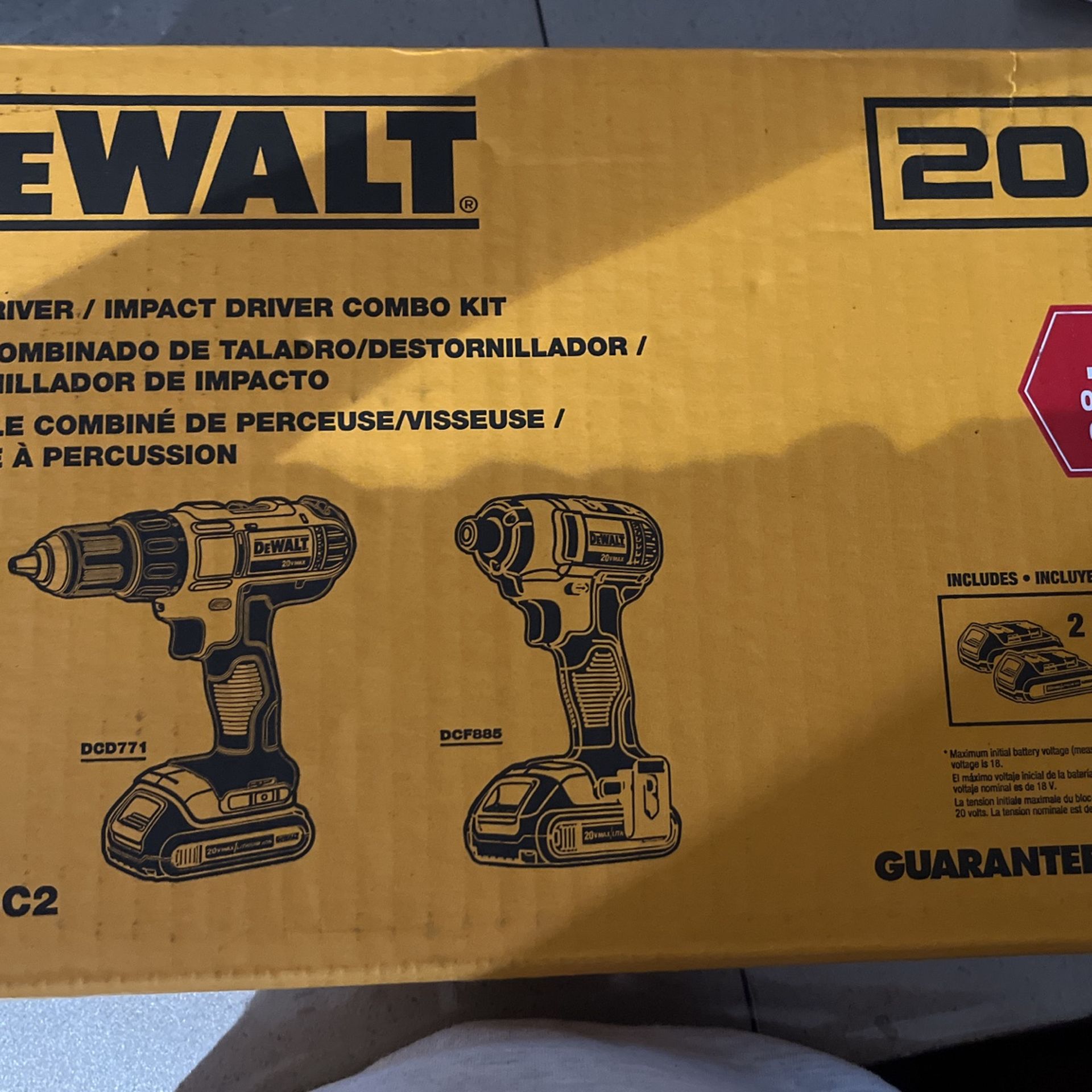 Dewalt Kit Avvitatori DCK226P3T - Foto 14