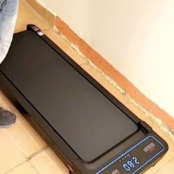 Walking Pad  squat machine