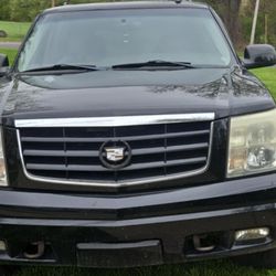 2002 Cadillac Escalade Gold Edition