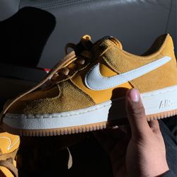 Air Force Wmns Size 7 1/5