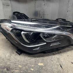 2017 2018 2019 Mercedes-Benz CLA250 Right Passenger Side Headlight OEM