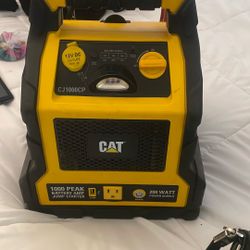 CAT battery Amp Jump 