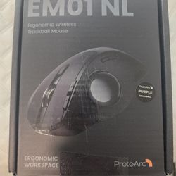 ProtoArc EM01 NL Ergonomic Wireless Trackball Mouse. 
