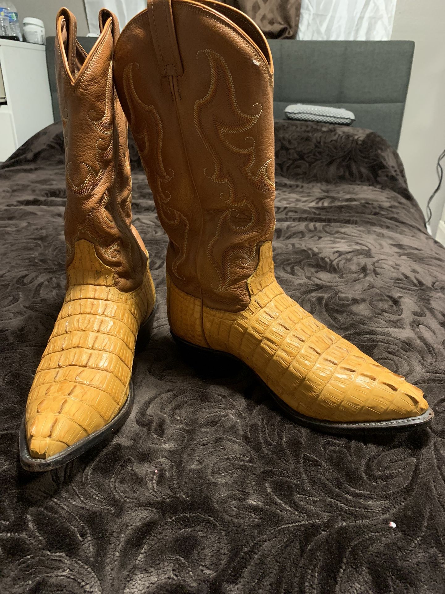 Tony Lama real caiman tail boots mens size
