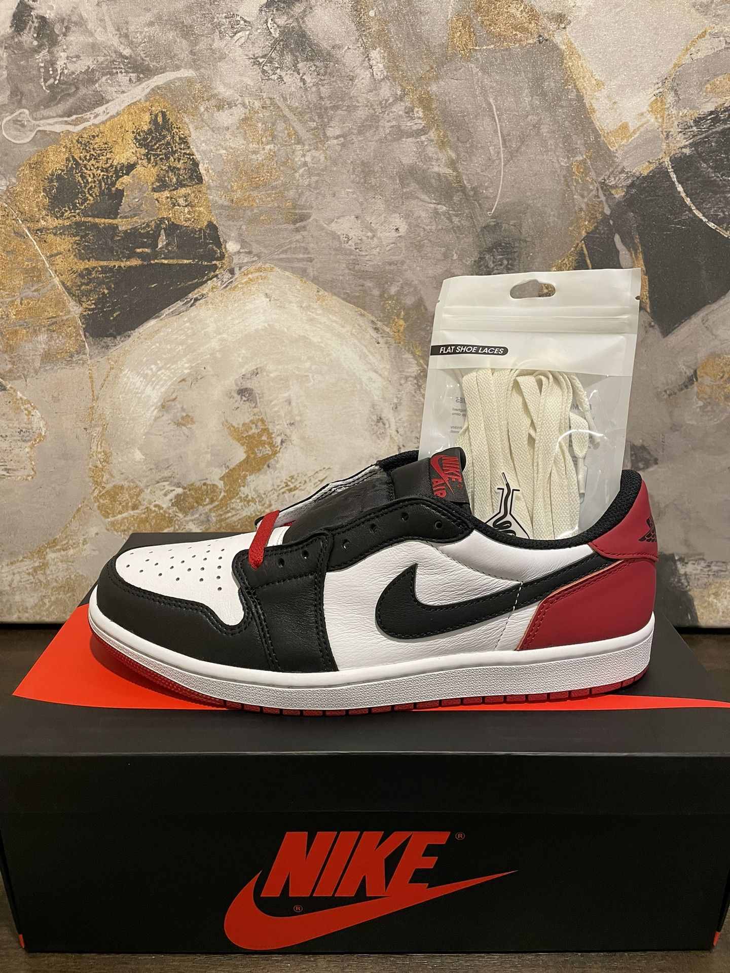 AIR JORDAN 1 LOW “BLACK TOE”