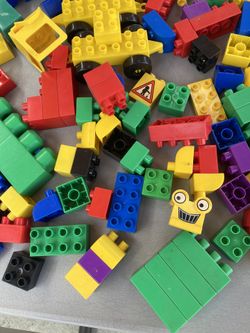Do mega equatorital bloks fit duplo
