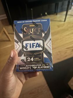 Panini Select FIFA 2024-25 Soccer Trading Card Box