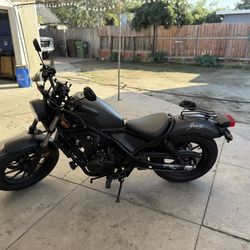Honda Rebel 500