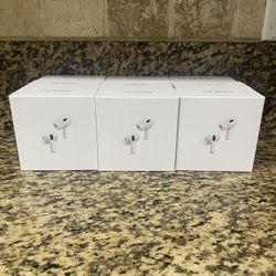 Airpod Pros 2nd Generation (USB-C) Magsafe Charging Case 