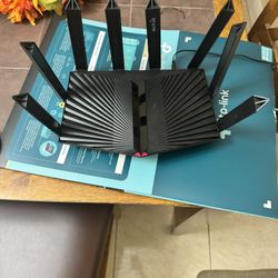 TP Link Router AXE7800