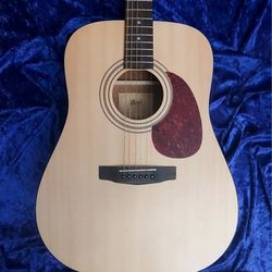 Cort Acoustic Guitar !! Like New !! $130 Or Best Offer !!!