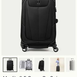 TravelPro Maxlite® 5 Carry-On Spinner