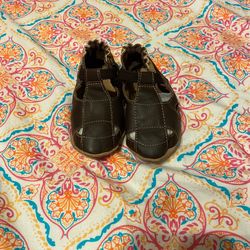 Robeez soft sole toddler shoe