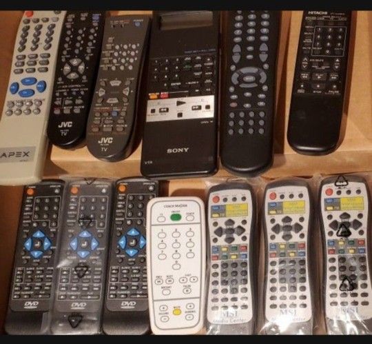 Lot Of 13 Remote Controls For Sony Jvc Apex Hitachi Msi And More Electronics