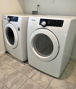 Washer and dryer set