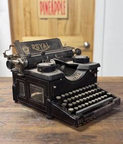 Old typewriter