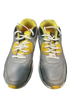 Kids. 5.5Y Nike Air Max