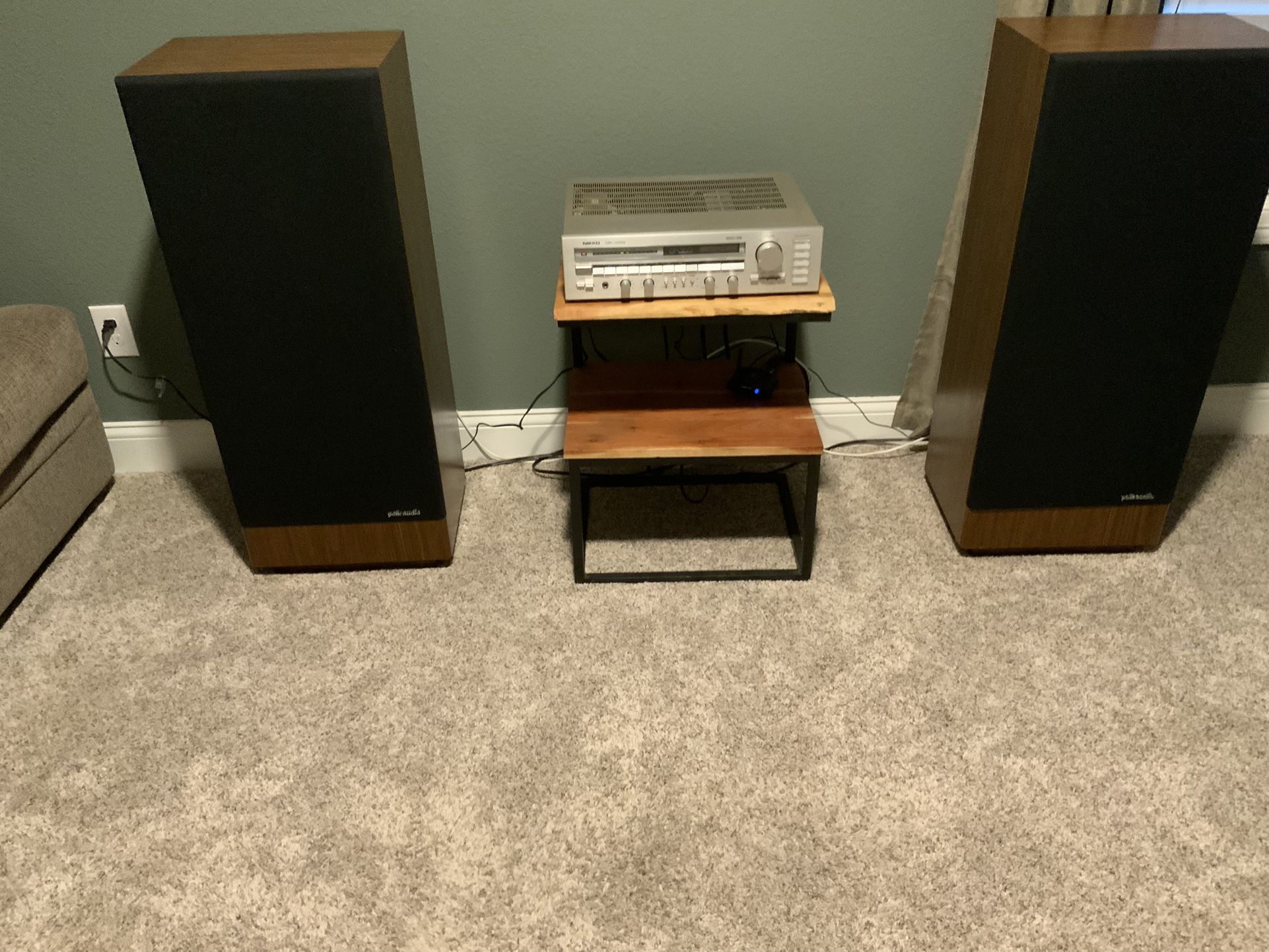 AM/FM Nikko Vintage Receiver