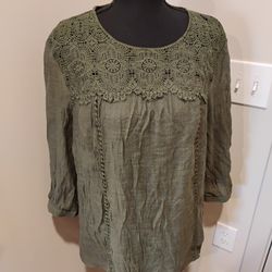 Lace Front Large Green Top 