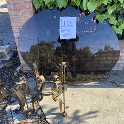 Coffee Table For “Freeee”