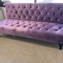 🎊🎉PURPLE VELVET FUTON BED🎊🎉