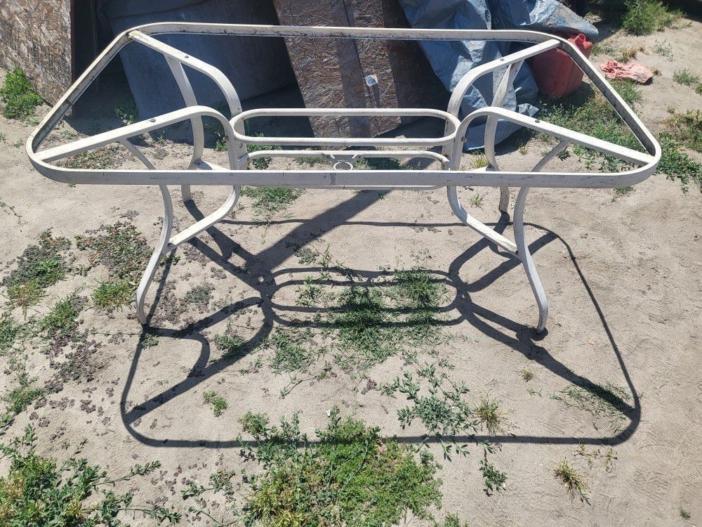 Light Weight Aluminum Table Patio
