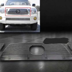 05-11 Toyota Tacoma Front Overlay Grille Parilla