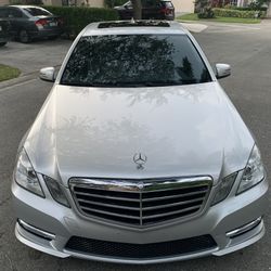 Mercedes Benz - E350 Bluetec 2012
