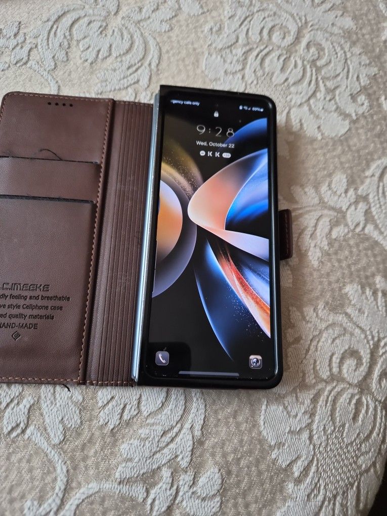 Samsung Fold 4