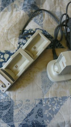 Xbox 360 controller battery charger