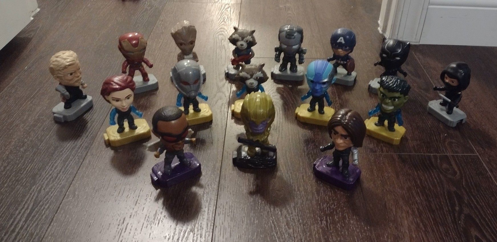 Marvel Studios Heros Avengers Lot Of 16  McDonald's Toys 2020 & 2019