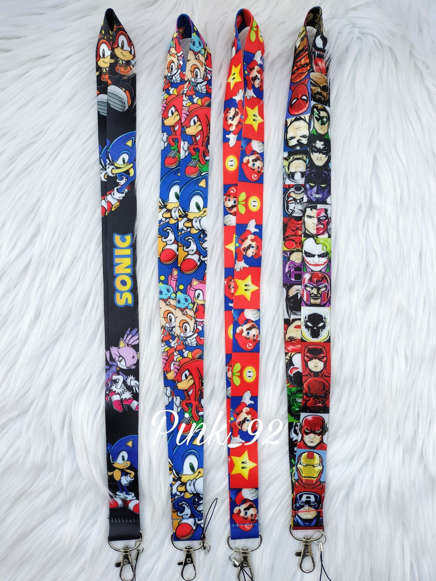 SONIC / SUPER MARIO / DC & MARVEL KEYCHAIN LANYARD
