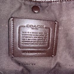 Large Coach Black Leather Turnlock Shoulder bag