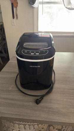 Frigidaire Ice Maker