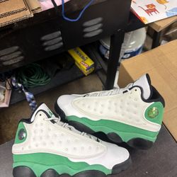 Air Jordan 13 Lucky Green 
