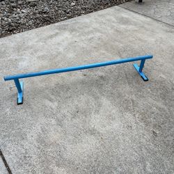 Grind Rail