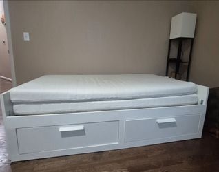 Ikea daybed