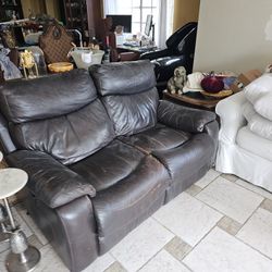 Free Leather Love Seat Couch Sofa Electric Recliner 